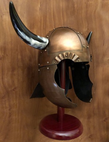 CASCO VIKINGO CON CUERNOS